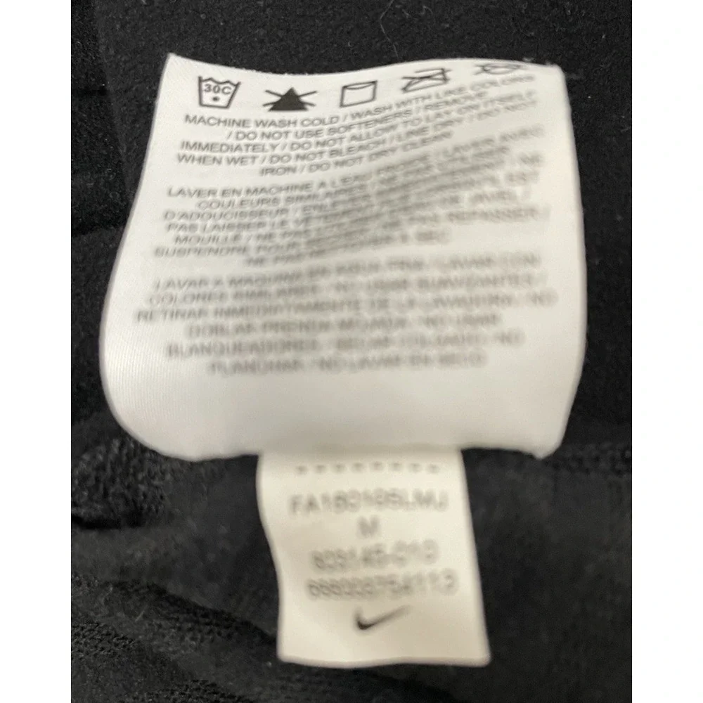 Nike Womens Dri-Fit 1/4 zip top long sleeve Medium